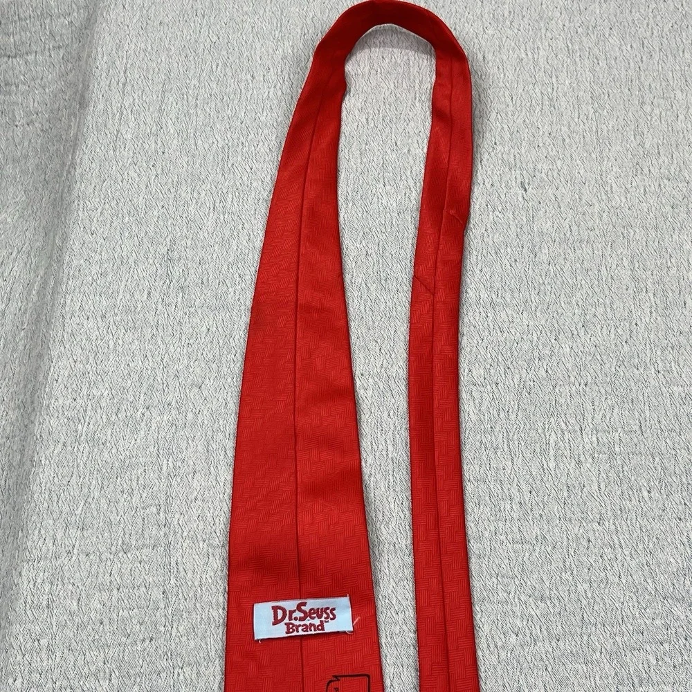 The Grinch Necktie Dr. Seuss Christmas Holiday‎ Ho Ho Ho! Novelty Tie